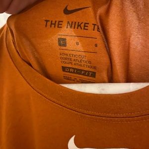 Nike long horns t shirt